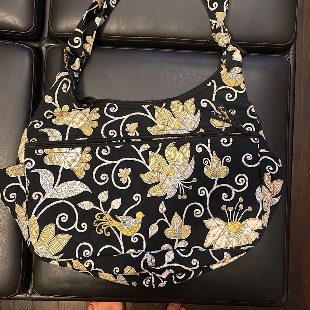 Like brand new Vera Bradley purse - Picture 2 of 3